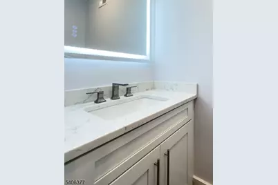 142 Passaic Ave, Roseland, NJ 07068 - Photo 19
