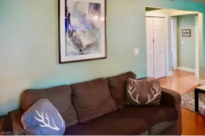 19 Seminole Avenue, Parsippany, NJ 07034 - Photo 9