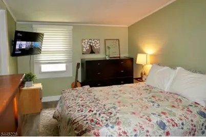 19 Seminole Avenue, Parsippany, NJ 07034 - Photo 11