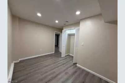 557 McChesney St #1G, Orange, NJ 07050 - Photo 5