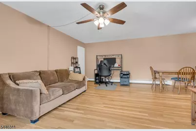 38 Deanna Dr #105, Hillsborough Township, NJ 08844 - Photo 5