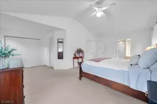 39 Meadowview Dr, Lopatcong Township, NJ 08865 - Photo 23