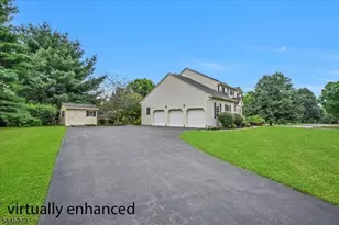39 Meadowview Dr, Lopatcong Township, NJ 08865 - Photo 3