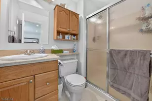 161 Gregory Ln, Franklin Township, NJ 08823 - Photo 39