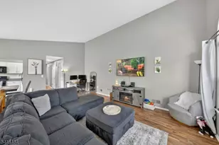 161 Gregory Ln, Franklin Township, NJ 08823 - Photo 11
