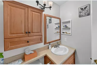 161 Gregory Ln, Franklin Township, NJ 08823 - Photo 41