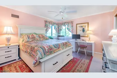 42 Highpoint, Cedar Grove, NJ 07009 - Photo 25