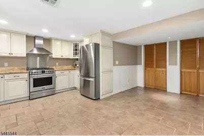 1003 Charles St, Mountainside, NJ 07092 - Photo 33