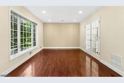 1003 Charles St, Mountainside, NJ 07092 - Photo 5