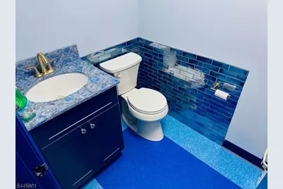 700 Coventry Dr., Lopatcong Township, NJ 08865 - Photo 29