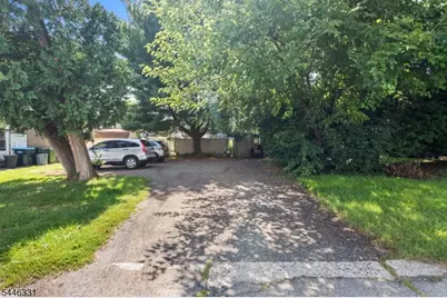 1027 3rd Ave, Alpha, NJ 08865 - Photo 5