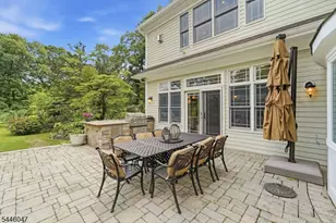 200 Valley Dr, Watchung, NJ 07069 - Photo 23