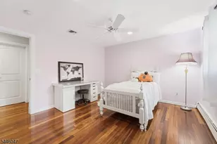 200 Valley Dr, Watchung, NJ 07069 - Photo 19