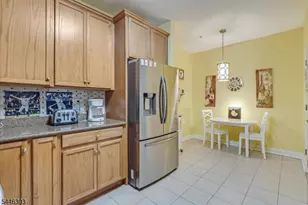 8205 Harcourt Rd, Clifton, NJ 07013 - Photo 15