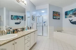 8205 Harcourt Rd, Clifton, NJ 07013 - Photo 19