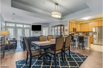 8205 Harcourt Rd #8205, Clifton, NJ 07013 - Photo 9