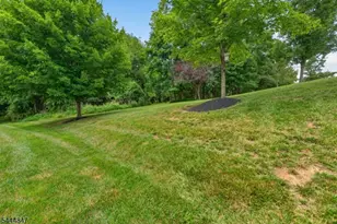 418 Edward St, Lopatcong Township, NJ 08865 - Photo 25