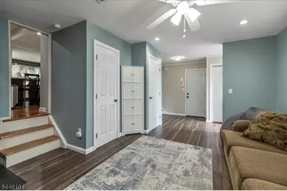 81 Summit Ave, Butler, NJ 07405 - Photo 3