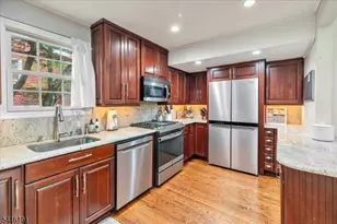 81 Summit Ave, Butler, NJ 07405 - Photo 7