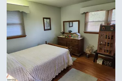 615 Ashland Rd, Middlesex, NJ 08846 - Photo 15