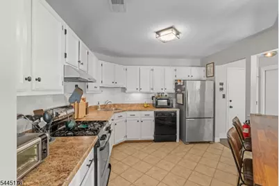 51 Drake Ln, Roxbury Township, NJ 07852 - Photo 15