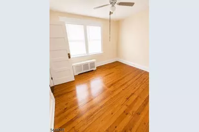 243 Monmouth St, Hightstown, NJ 08520 - Photo 17
