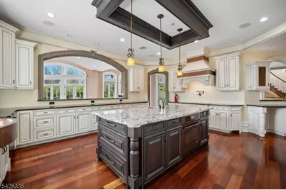 318 Franklin Rd, Denville, NJ 07834 - Photo 5