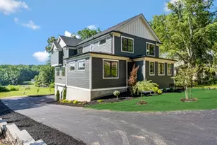 107 Chestnut Ave, Bernardsville, NJ 07924 - Photo 1