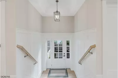 107 Chestnut Ave, Bernardsville, NJ 07924 - Photo 3