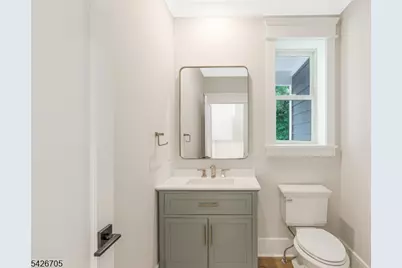 107 Chestnut Ave, Bernardsville, NJ 07924 - Photo 25