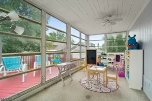184 Beech St, Nutley, NJ 07110 - Photo 23
