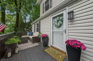 28 Longview Trail, Denville, NJ 07834 - Photo 11