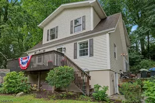 28 Longview Trail, Denville, NJ 07834 - Photo 1