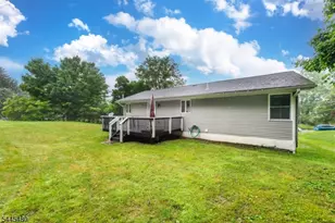 2 Glen Rd N, Vernon, NJ 07422 - Photo 5