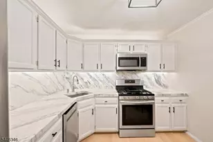 50 Pine St, Montclair, NJ 07042 - Photo 7