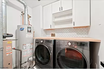 50 Pine St #6i2, Montclair, NJ 07042 - Photo 17
