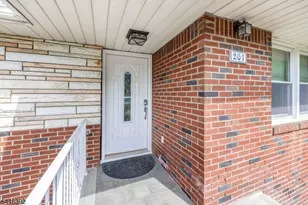 261 10th St, Palisades Park, NJ 07650 - Photo 3