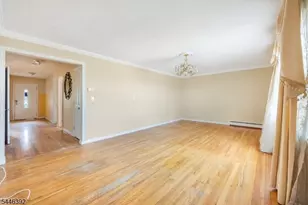 261 10th St, Palisades Park, NJ 07650 - Photo 5