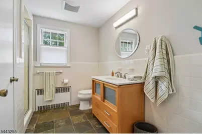 70 Kingwood Dr, Little Falls Township, NJ 07424 - Photo 27