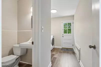 70 Kingwood Dr, Little Falls Township, NJ 07424 - Photo 21
