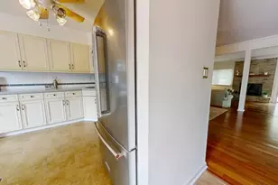 81 Chelsea Way, Bridgewater, NJ 08807 - Photo 3