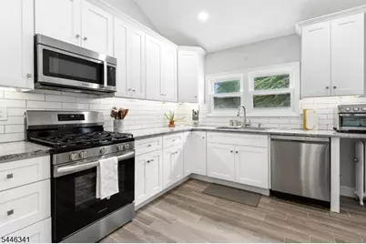 15 Profitt Ave, Springfield, NJ 07081 - Photo 11