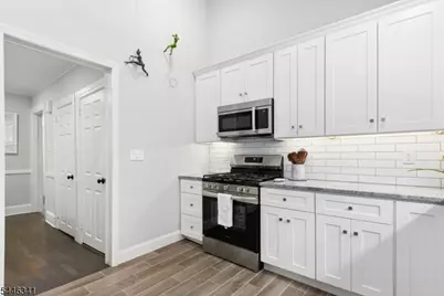 15 Profitt Ave, Springfield, NJ 07081 - Photo 13