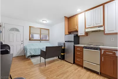 598 Van Houten Ave, Clifton, NJ 07013 - Photo 21