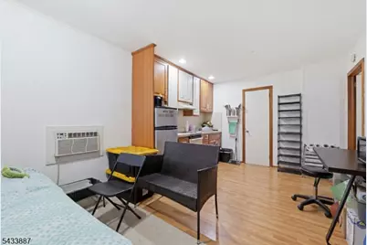 598 Van Houten Ave, Clifton, NJ 07013 - Photo 11