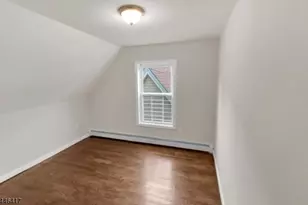 87 N 19th St, East Orange, NJ 07017 - Photo 15