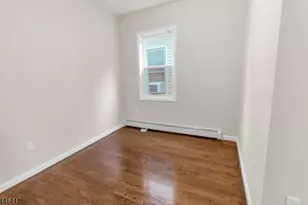 87 N 19th St, East Orange, NJ 07017 - Photo 13