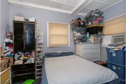 83 Westminster Pl, Garfield, NJ 07026 - Photo 25