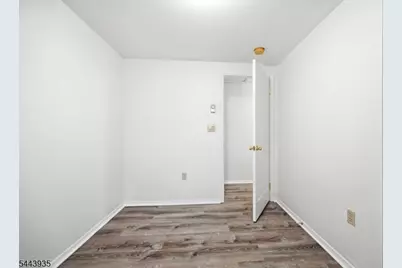 21 N 13th St, Newark, NJ 07107 - Photo 15