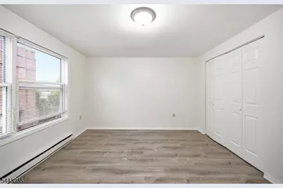 21 N 13th St, Newark, NJ 07107 - Photo 11
